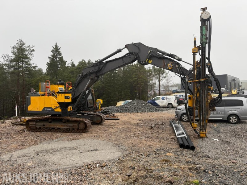 2016 VOLVO EC300EL BELTEGRAVER M/BORTÅRN - SERVICEHISTORIKK - ENGCON TILTROTATOR - MASKINSTYRING - SENTRALSMØRING. - Escavadora de rastos: foto 2 2016 VOLVO EC300EL BELTEGRAVER M/BORTÅRN - SERVICEHISTORIKK - ENGCON TILTROTATOR - MASKINSTYRING - SENTRALSMØRING. - Escavadora de rastos: foto 2
