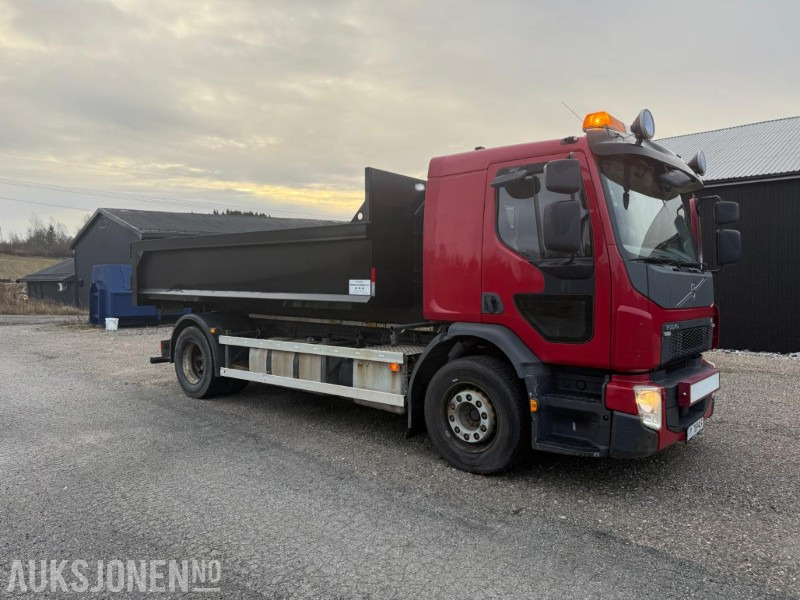 2016 Volvo FE 320 4X2 KROKBIL M/10 KUBIKKS GRUSKASSE - JOABKROK - SERVICEHISTORIKK. - Camião polibenne: foto 3 2016 Volvo FE 320 4X2 KROKBIL M/10 KUBIKKS GRUSKASSE - JOABKROK - SERVICEHISTORIKK. - Camião polibenne: foto 3