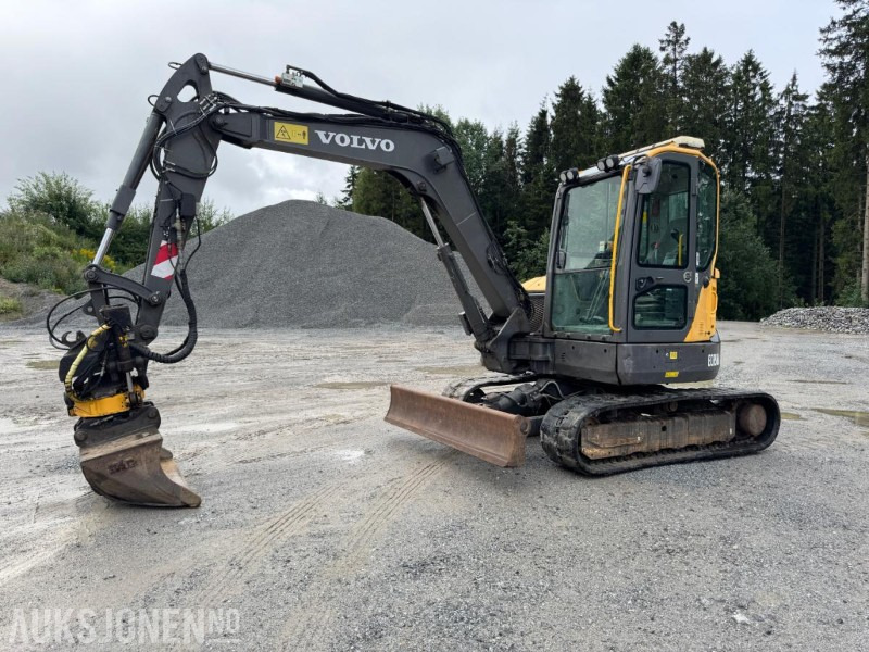 2016 Volvo ecr58d beltegraver 4301t, tiltrotator, pusseskuff,steinskuff - Mini escavadeira: foto 1 2016 Volvo ecr58d beltegraver 4301t, tiltrotator, pusseskuff,steinskuff - Mini escavadeira: foto 1