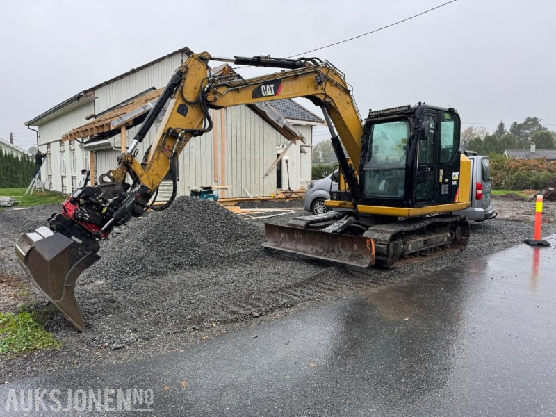 2017 Cat 307E2 beltegraver , rototilt R3,3skuffer,klype,servicehistorikk,6001t, - Escavadeira: foto 1 2017 Cat 307E2 beltegraver , rototilt R3,3skuffer,klype,servicehistorikk,6001t, - Escavadeira: foto 1