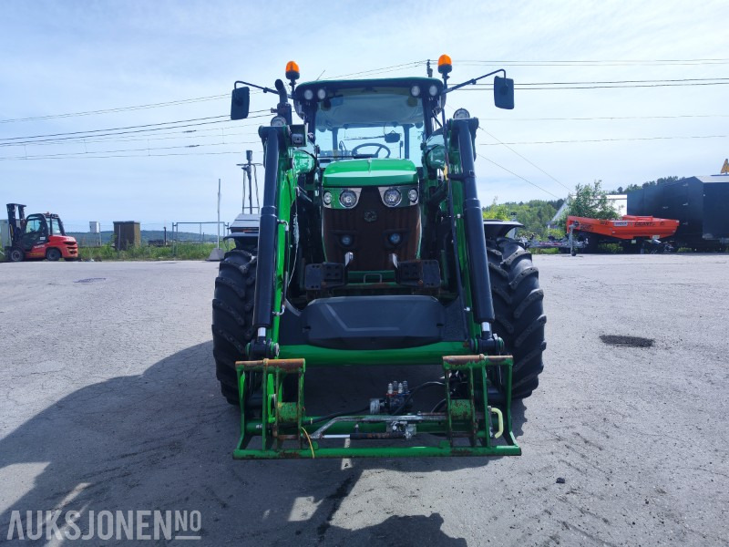 2017 John Deere 6115MC – Kun 1917 timer! Lasteapparat | PowerQuad+ | 40 km/t - Trator: foto 3 2017 John Deere 6115MC – Kun 1917 timer! Lasteapparat | PowerQuad+ | 40 km/t - Trator: foto 3