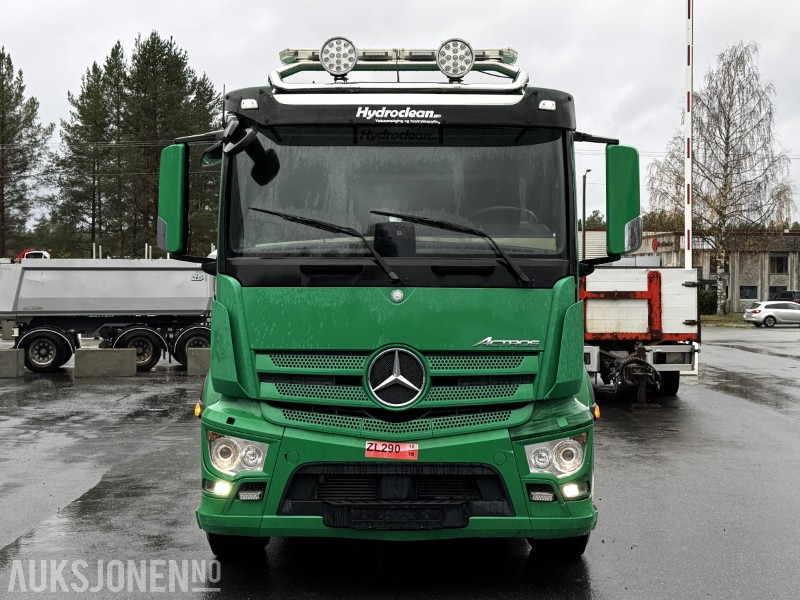 2017 MERCEDES-BENZ ACTROS 2546 6X2 KROKBIL JOAB EURO6 RETARDER VBG KAMERA LUFTFJÆRING - Camião polibenne: foto 2 2017 MERCEDES-BENZ ACTROS 2546 6X2 KROKBIL JOAB EURO6 RETARDER VBG KAMERA LUFTFJÆRING - Camião polibenne: foto 2