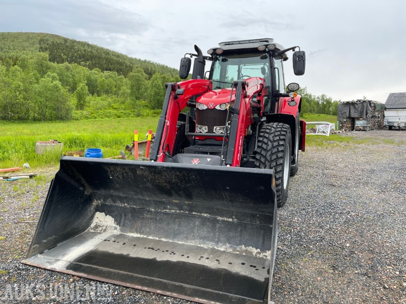 2017 Massey Ferguson 6714 S Dyna VT * Eu Godkjent * 2504 Timer * - Trator: foto 3 2017 Massey Ferguson 6714 S Dyna VT * Eu Godkjent * 2504 Timer * - Trator: foto 3