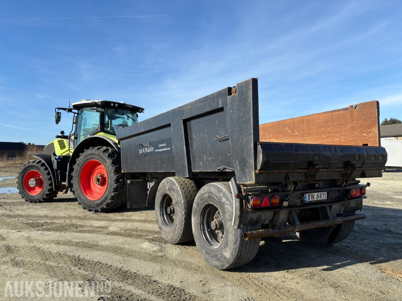 2018 Claas Axion 830 MED GIGANT Dumper Henger. Skjær og Strøer - Trator: foto 3 2018 Claas Axion 830 MED GIGANT Dumper Henger. Skjær og Strøer - Trator: foto 3