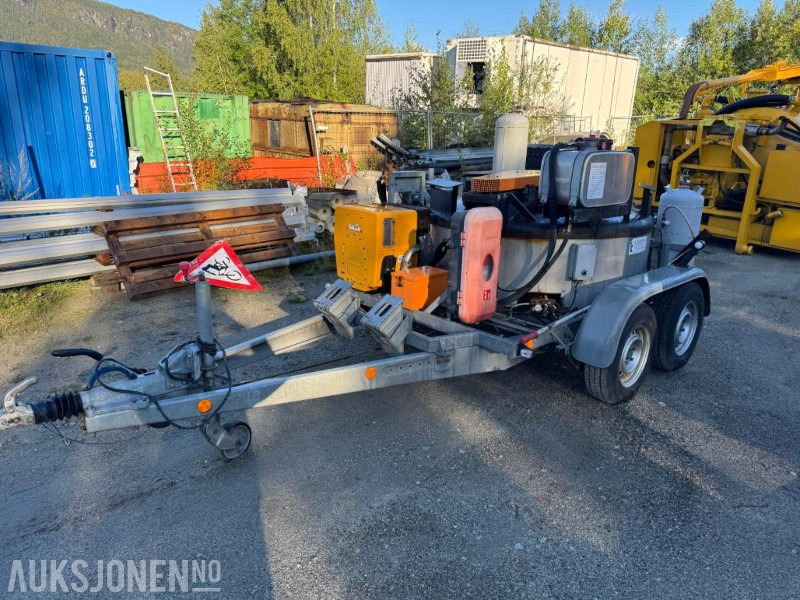 2018 Henger for oppvarming av støpeasfalt ''Topeka-koke - Equipamento de construção: foto 1 2018 Henger for oppvarming av støpeasfalt ''Topeka-koke - Equipamento de construção: foto 1