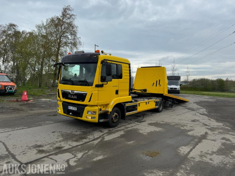 2018 MAN TGL Bergingsbil - Carro de bombeiro: foto 1 2018 MAN TGL Bergingsbil - Carro de bombeiro: foto 1