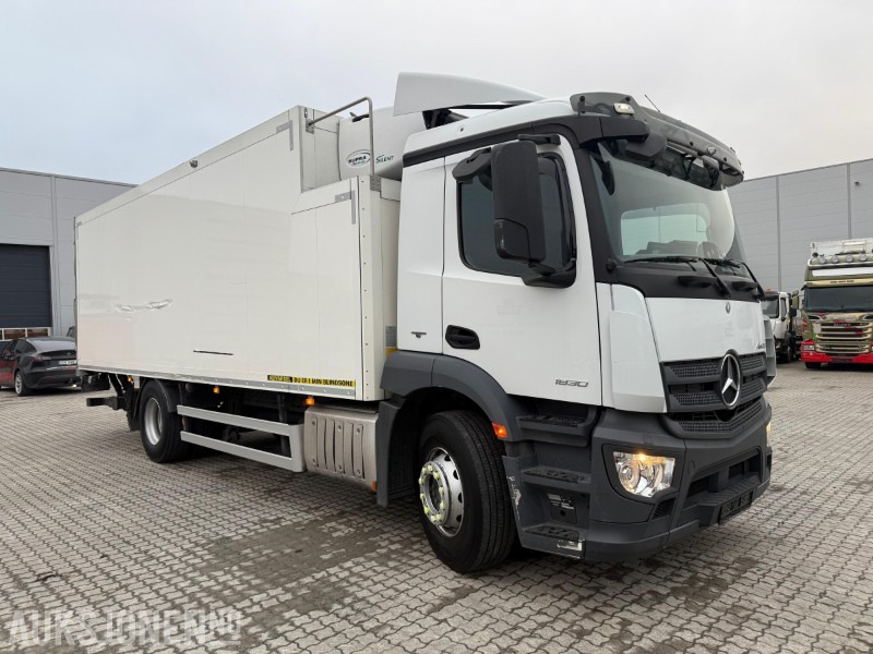2018 Mercedes-Benz Antos 1830 skapbil, med kjøling, 360-kamera, baklem, multiratt, dab, fjernkontroll - Camião furgão: foto 3 2018 Mercedes-Benz Antos 1830 skapbil, med kjøling, 360-kamera, baklem, multiratt, dab, fjernkontroll - Camião furgão: foto 3