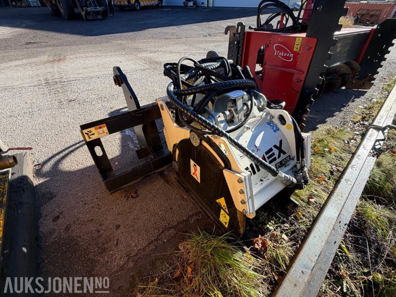 2018 Simex PL 4520 Asfaltfres med hjullaster festeramme - Equipamento de construção: foto 4 2018 Simex PL 4520 Asfaltfres med hjullaster festeramme - Equipamento de construção: foto 4