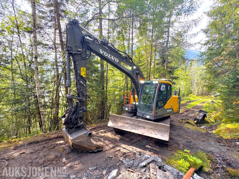 2018 Volvo EC 140EL - Tilt - GPS - ny sertifisering - 6 818 TIMER - Escavadeira: foto 1 2018 Volvo EC 140EL - Tilt - GPS - ny sertifisering - 6 818 TIMER - Escavadeira: foto 1