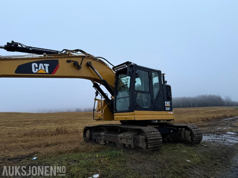 2019 Cat 325L m/Engcon tiltrotator, Gps og 2 skuffer - Escavadeira: foto 1 2019 Cat 325L m/Engcon tiltrotator, Gps og 2 skuffer - Escavadeira: foto 1