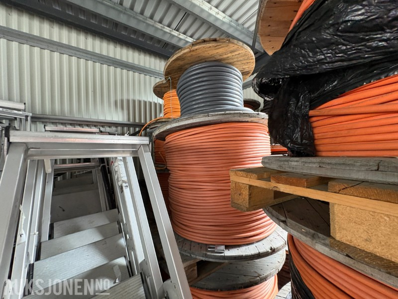 2019 Installasjonskabel Nexans BFSI - Kabel BFSI 3X10 - Equipamento de construção: foto 5 2019 Installasjonskabel Nexans BFSI - Kabel BFSI 3X10 - Equipamento de construção: foto 5