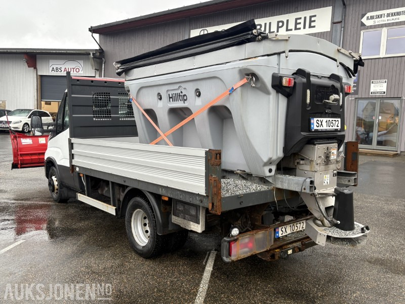 2019 Iveco Daily planbil m/ Hilltip IceStriker og Western Wide-Out brøyteplog - EU godkjent til 04.11.2026 - Camião de caixa aberta/ Plataforma: foto 4 2019 Iveco Daily planbil m/ Hilltip IceStriker og Western Wide-Out brøyteplog - EU godkjent til 04.11.2026 - Camião de caixa aberta/ Plataforma: foto 4