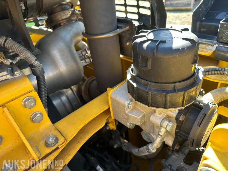 Escavadeira 2019 Komatsu PC228USLC-11 - Gravemaskin - Tiltrotator R8 - Topcon GPS - 2skuffer - Sentralsmøring - 4467timer: foto 16