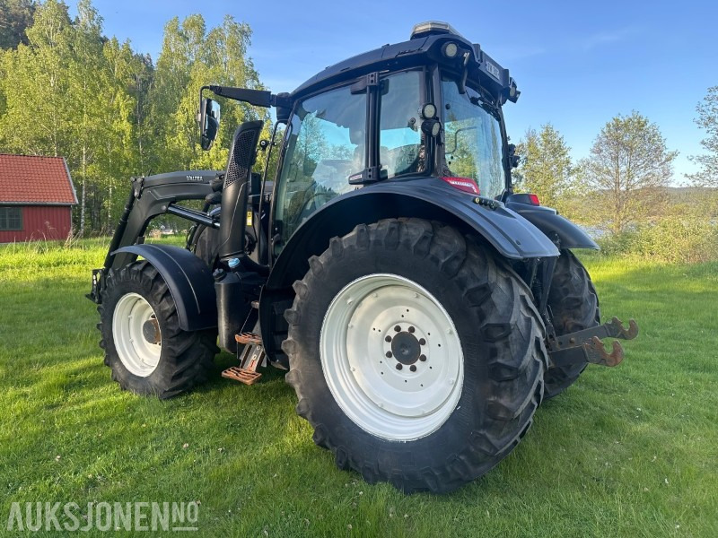 2019 Valtra N174 med frontlaster og mye utstyr - Trator: foto 4 2019 Valtra N174 med frontlaster og mye utstyr - Trator: foto 4