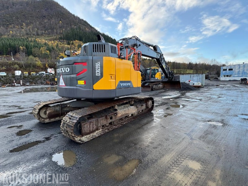 2020 Volvo ECR 235EL Gravemaskin - S70 feste - Pusskuffe - Sentralsmøring - bunkringspumpe - Tiltrotator - Pusskuffe - Sertifisert - Escavadeira: foto 3 2020 Volvo ECR 235EL Gravemaskin - S70 feste - Pusskuffe - Sentralsmøring - bunkringspumpe - Tiltrotator - Pusskuffe - Sertifisert - Escavadeira: foto 3