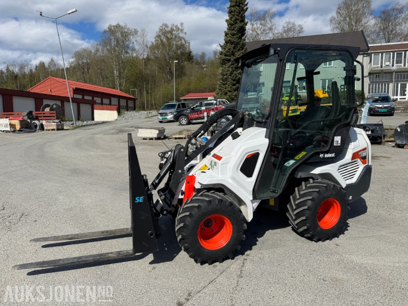 2022 Bobcat L23 kompaktlaster med skuffe, gafler og hydraulisksnøskjær - Mini pá carregadora: foto 1 2022 Bobcat L23 kompaktlaster med skuffe, gafler og hydraulisksnøskjær - Mini pá carregadora: foto 1