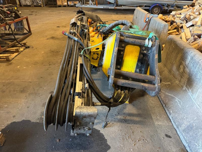 2022 Boretårn for gravemaskin – Kombifeste S60/S70 – Med COP 2238HD+ borhammer - Máquina de perfuração: foto 5 2022 Boretårn for gravemaskin – Kombifeste S60/S70 – Med COP 2238HD+ borhammer - Máquina de perfuração: foto 5