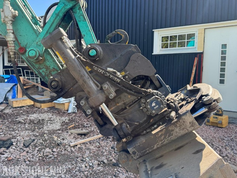 Escavadeira 2022 Kobelco SK75SR-7 / Tiltrotator / 866 timer: foto 17