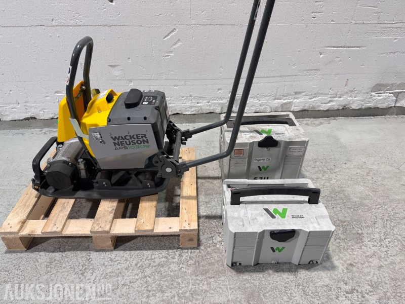 2022 Wacker Neuson APS1030e - 50 KG EL VIBROPLATE /m Batteri og lader - Rolo: foto 1 2022 Wacker Neuson APS1030e - 50 KG EL VIBROPLATE /m Batteri og lader - Rolo: foto 1