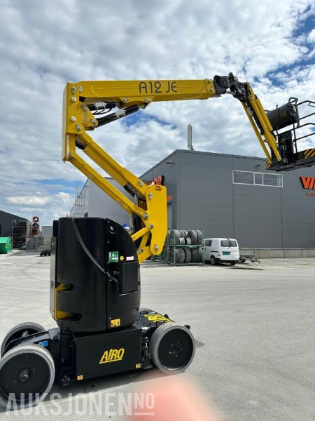 2023 AIRO A12 JE, elektrisk bomlift - Roterende Jibb - Arbeidshøyde 12,1 m. - Leveres med ny årskontroll! - Plataforma aérea: foto 2 2023 AIRO A12 JE, elektrisk bomlift - Roterende Jibb - Arbeidshøyde 12,1 m. - Leveres med ny årskontroll! - Plataforma aérea: foto 2