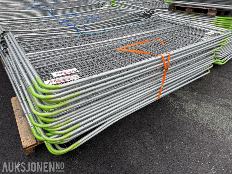 2025 Andre 1 palle (ca 30 stk) 2025 Instant byggegjerder – 3,5 x 2 meter – brukt under Ski-VM i Trondheim - Equipamento de construção: foto 3 2025 Andre 1 palle (ca 30 stk) 2025 Instant byggegjerder – 3,5 x 2 meter – brukt under Ski-VM i Trondheim - Equipamento de construção: foto 3