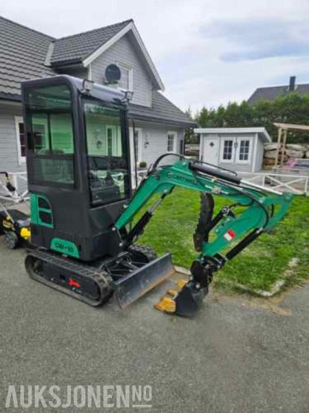 2025 Andre 2025 Cartiwell CW-10 minigraver – lukket hytte – kun 9,8 timer – flere redskap - Escavadeira: foto 1 2025 Andre 2025 Cartiwell CW-10 minigraver – lukket hytte – kun 9,8 timer – flere redskap - Escavadeira: foto 1