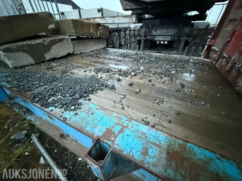 40 Fots flak til sidelaster - med støttelabber - Carroçaria de caixa aberta: foto 3 40 Fots flak til sidelaster - med støttelabber - Carroçaria de caixa aberta: foto 3