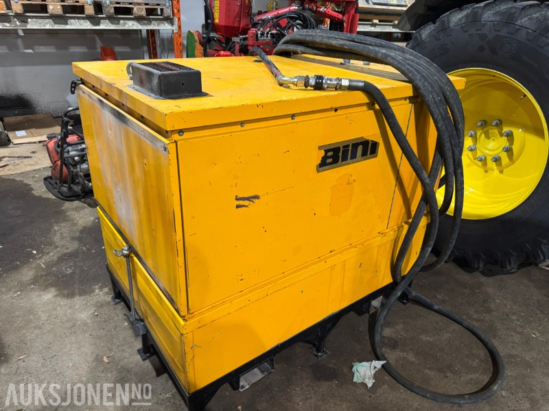 Bini 610 tinekjele - Equipamento de construção: foto 2 Bini 610 tinekjele - Equipamento de construção: foto 2