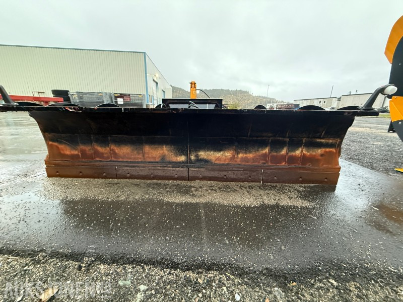 Gradmeko Plog med Markeringslys, Paralellogram og Fjærbelastet slitestål - Camião: foto 5 Gradmeko Plog med Markeringslys, Paralellogram og Fjærbelastet slitestål - Camião: foto 5