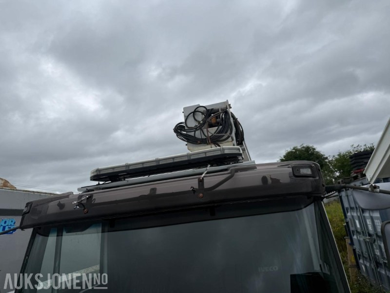 Iveco EuroCargo liftbil med kurv - 179 571 km - Webasto - Arbeidslys - Camião: foto 5 Iveco EuroCargo liftbil med kurv - 179 571 km - Webasto - Arbeidslys - Camião: foto 5