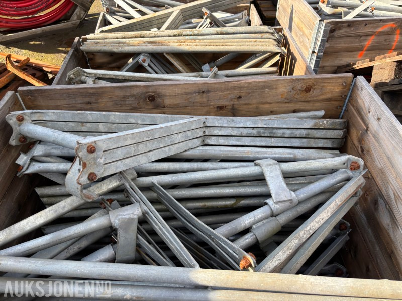 Dekkestøtte paraply. ca 60stk - Equipamento de construção: foto 1 Dekkestøtte paraply. ca 60stk - Equipamento de construção: foto 1