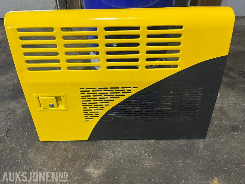 2 stk sidedeksel til Volvo 210 gravemaskin - Equipamento para Máquina de construção: foto 1 2 stk sidedeksel til Volvo 210 gravemaskin - Equipamento para Máquina de construção: foto 1