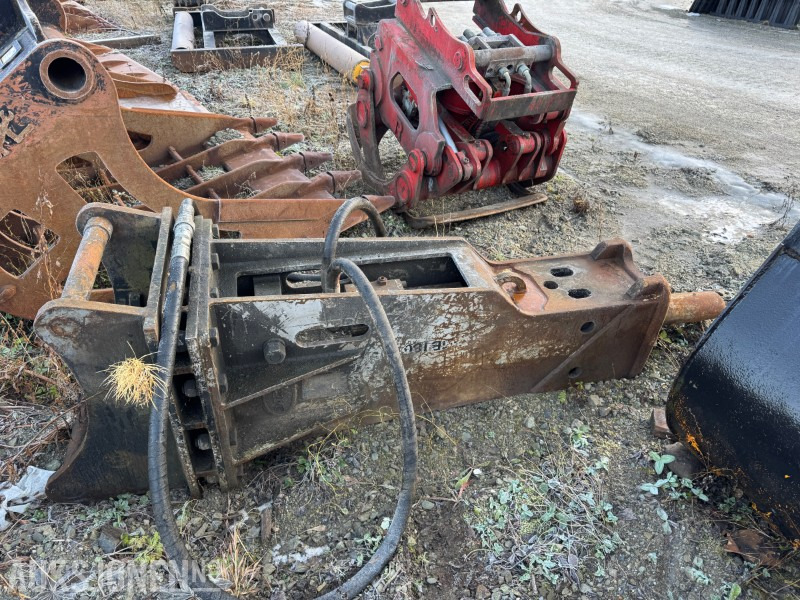 2008 Daemo DMB180 pigghammer med kombi S60 og S70 feste. - Equipamento para Máquina de construção: foto 3 2008 Daemo DMB180 pigghammer med kombi S60 og S70 feste. - Equipamento para Máquina de construção: foto 3