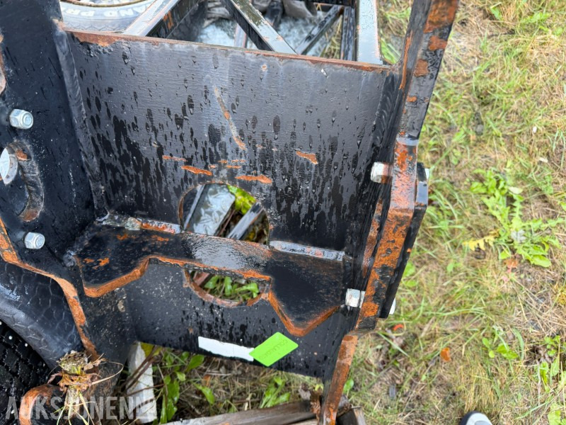 2016 Dieci DIECI løftebom / kranarm (1,2 tonn kapasitet) - Equipamento para Máquina de construção: foto 5 2016 Dieci DIECI løftebom / kranarm (1,2 tonn kapasitet) - Equipamento para Máquina de construção: foto 5