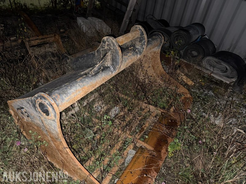 Gallerskuffe m/S70 feste 1100L 180cm bredde - Equipamento para Máquina de construção: foto 2 Gallerskuffe m/S70 feste 1100L 180cm bredde - Equipamento para Máquina de construção: foto 2