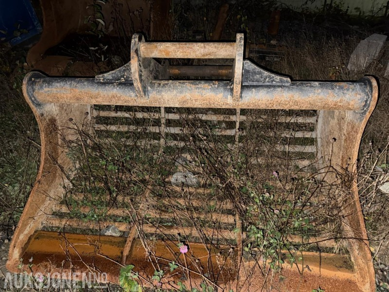 Gallerskuffe m/S70 feste 1100L 180cm bredde - Equipamento para Máquina de construção: foto 1 Gallerskuffe m/S70 feste 1100L 180cm bredde - Equipamento para Máquina de construção: foto 1