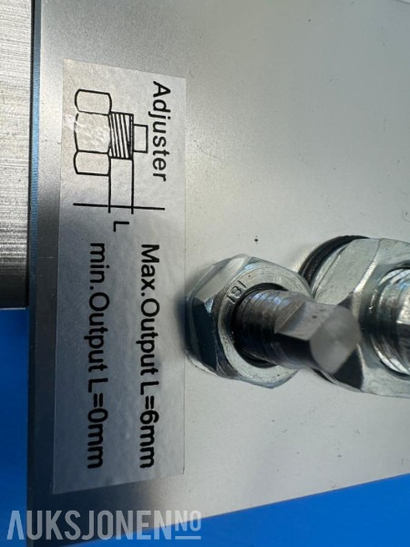 Interlube smøreapparat for Pigghammer - Equipamento para Máquina de construção: foto 4 Interlube smøreapparat for Pigghammer - Equipamento para Máquina de construção: foto 4
