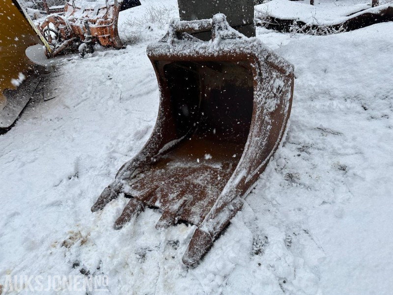 Klepp mek - s60 Graveskuffe / tannskuffe - Equipamento para Máquina de construção: foto 1 Klepp mek - s60 Graveskuffe / tannskuffe - Equipamento para Máquina de construção: foto 1