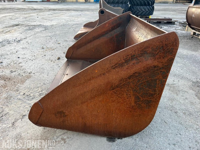 Skuff til Manitou - Equipamento para Máquina de construção: foto 3 Skuff til Manitou - Equipamento para Máquina de construção: foto 3