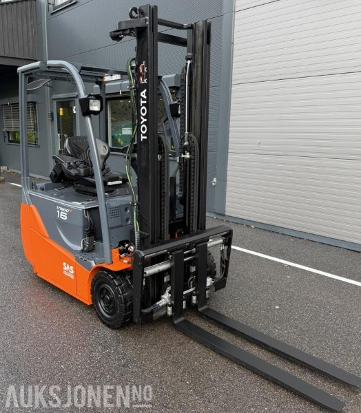 2010 Toyota 8FBET16 elektrisk gaffeltruck - Equipamento de movimentação: foto 2 2010 Toyota 8FBET16 elektrisk gaffeltruck - Equipamento de movimentação: foto 2