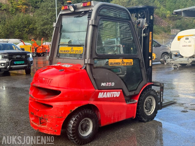 2014 Manitou MI25D motvektstruck / 4 meter løftehøyde - Equipamento de movimentação: foto 5 2014 Manitou MI25D motvektstruck / 4 meter løftehøyde - Equipamento de movimentação: foto 5