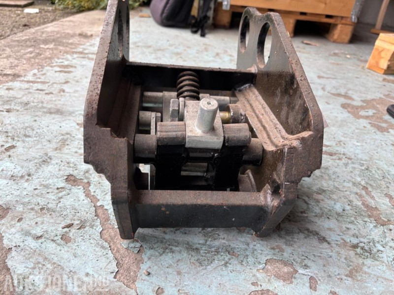 Hurtigkobling SH-EX15 (VENDBAR) - Equipamento de construção: foto 2 Hurtigkobling SH-EX15 (VENDBAR) - Equipamento de construção: foto 2