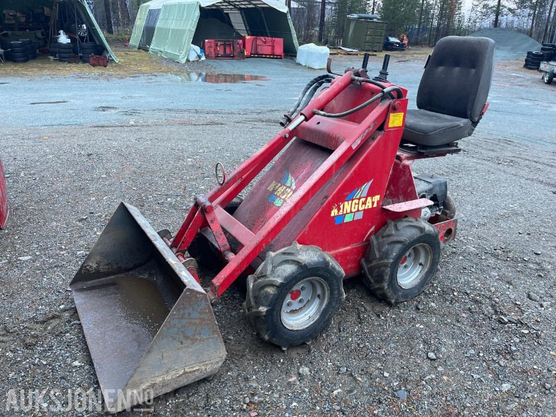 Kingcat KC 500 kompaktlaster med skuffe og pallegafler - Mini pá carregadora: foto 1 Kingcat KC 500 kompaktlaster med skuffe og pallegafler - Mini pá carregadora: foto 1