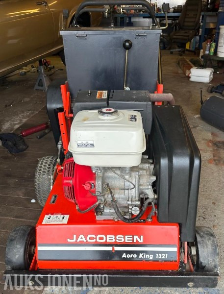 1999 Jacobsen Aero King 1321 såmaskin - kun 209 driftstimer - Máquina agrícola: foto 2 1999 Jacobsen Aero King 1321 såmaskin - kun 209 driftstimer - Máquina agrícola: foto 2