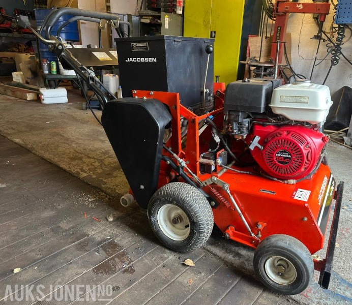 1999 Jacobsen Aero King 1321 såmaskin - kun 209 driftstimer - Máquina agrícola: foto 5 1999 Jacobsen Aero King 1321 såmaskin - kun 209 driftstimer - Máquina agrícola: foto 5