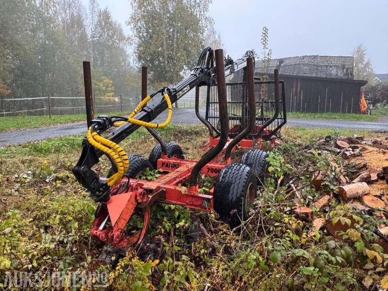 2002 Farmi 7000 tømmerhenger med kran - Máquina agrícola: foto 5 2002 Farmi 7000 tømmerhenger med kran - Máquina agrícola: foto 5