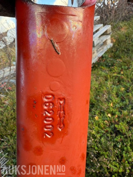 2002 Kverneland Kultivator - 5 Tinder - Máquina agrícola: foto 4 2002 Kverneland Kultivator - 5 Tinder - Máquina agrícola: foto 4