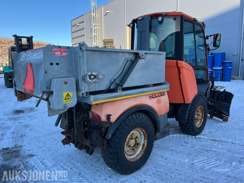 2011 Holder C250 med snøskær og strøkasse (Rep obj) - Máquina agrícola: foto 5 2011 Holder C250 med snøskær og strøkasse (Rep obj) - Máquina agrícola: foto 5