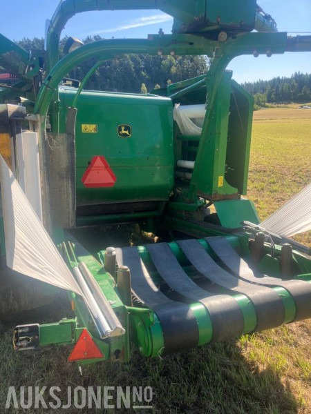 2011 John Deere 744 Premium Rundballepresse / Kombipresse - Máquina agrícola: foto 3 2011 John Deere 744 Premium Rundballepresse / Kombipresse - Máquina agrícola: foto 3