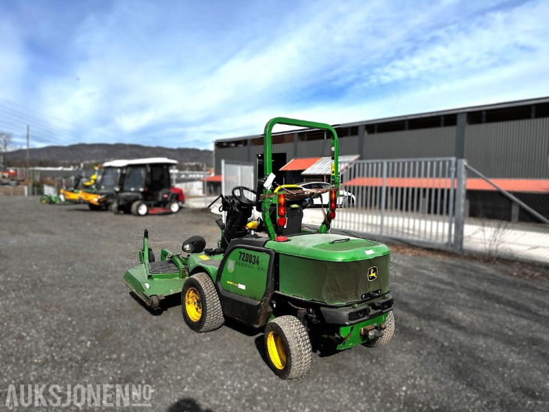 2013 John Deere 1445 series II 4WD frontmontert gressklipper - Máquina agrícola: foto 3 2013 John Deere 1445 series II 4WD frontmontert gressklipper - Máquina agrícola: foto 3